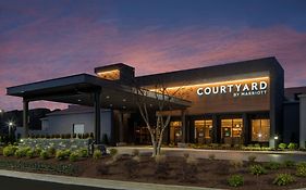 Courtyard by Marriott Airport Nashville